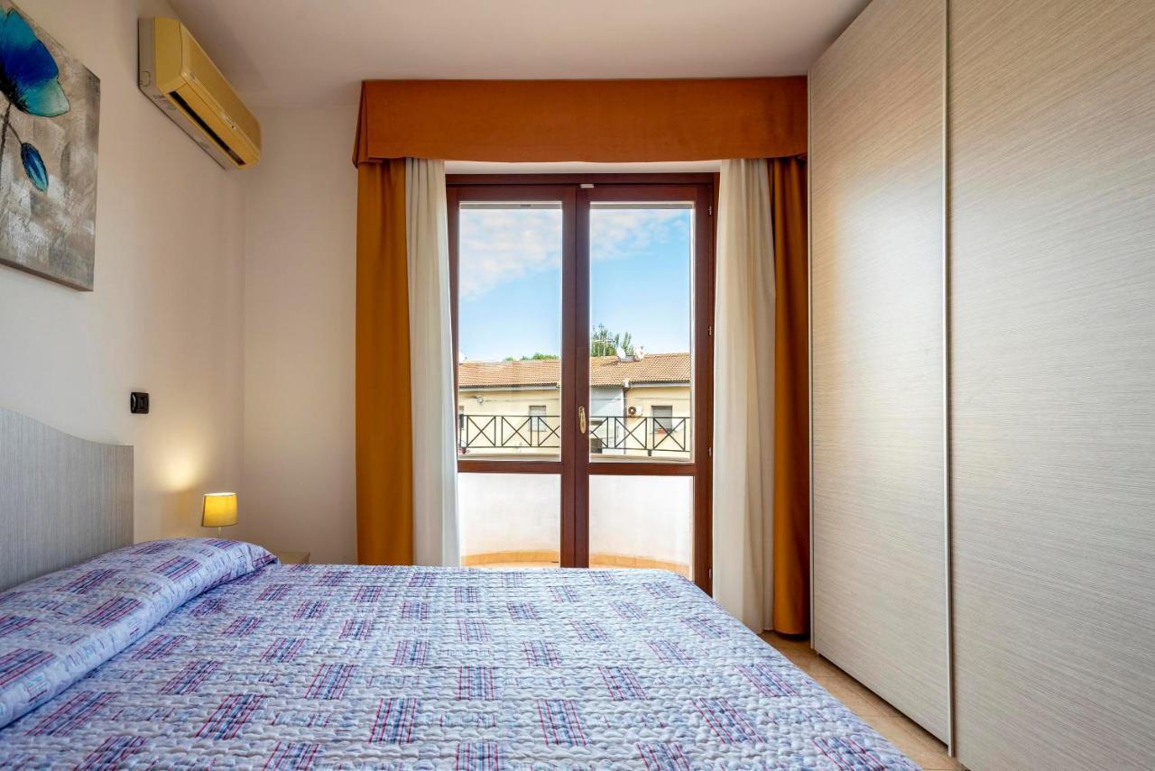 Egeo Apartment Алгеро Екстериор снимка